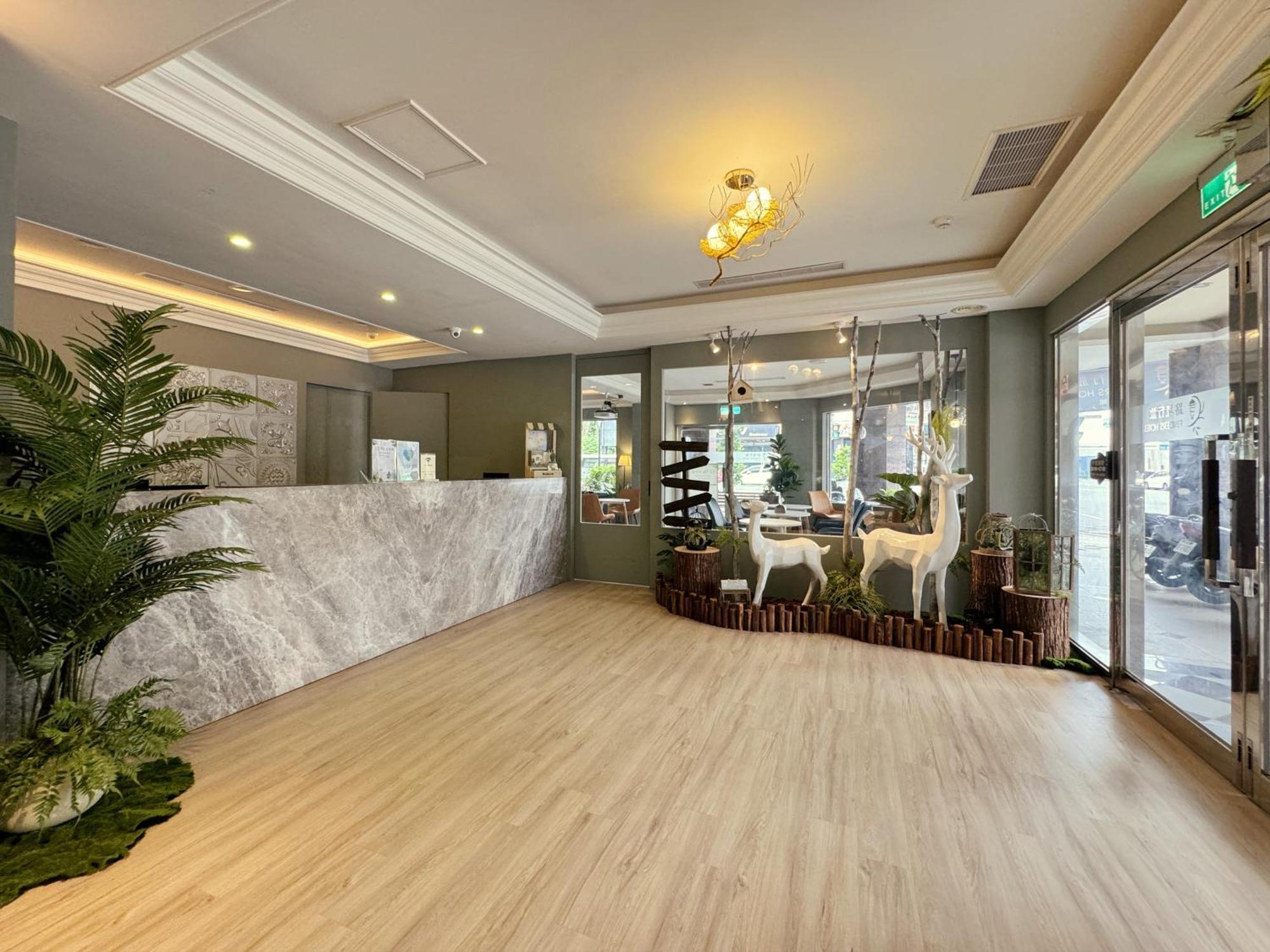 Finders Hotel Hualien Station מראה חיצוני תמונה