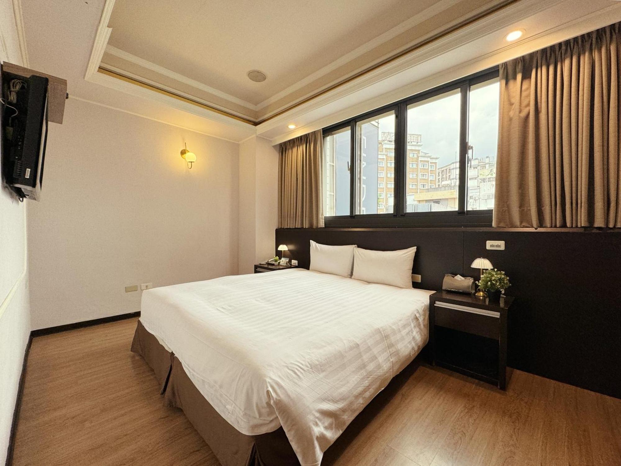 Finders Hotel Hualien Station מראה חיצוני תמונה